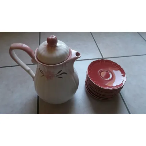 1 Verseuse+ 12 Petites Assiettes De 13 Cm De Diametre En Tres Bon Etat Bon état reconditionné disponible sur Rakuten
