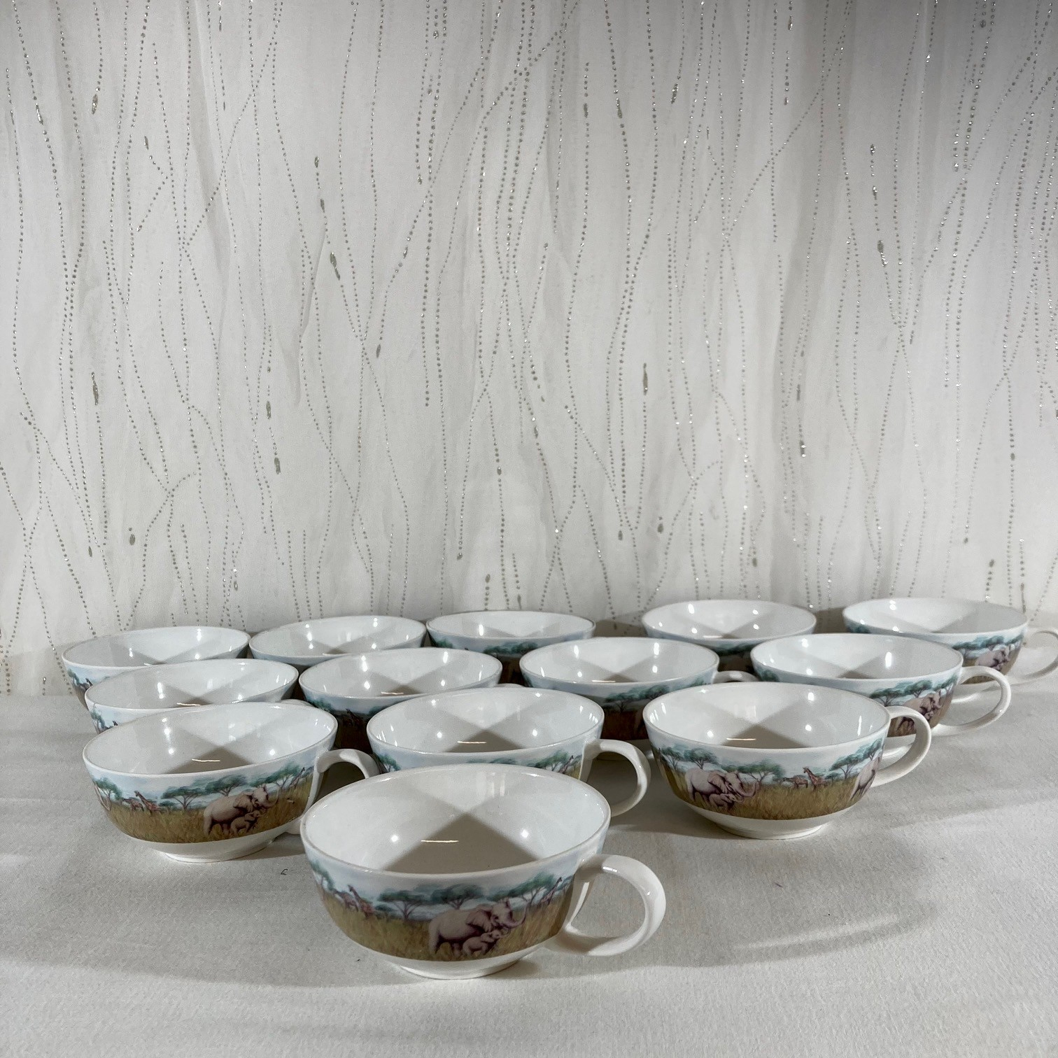 Voir photo 5 de 13 Tasses Agatha's Bester 13 Tasses Agatha's Bester Très bon état reconditionné photo 5