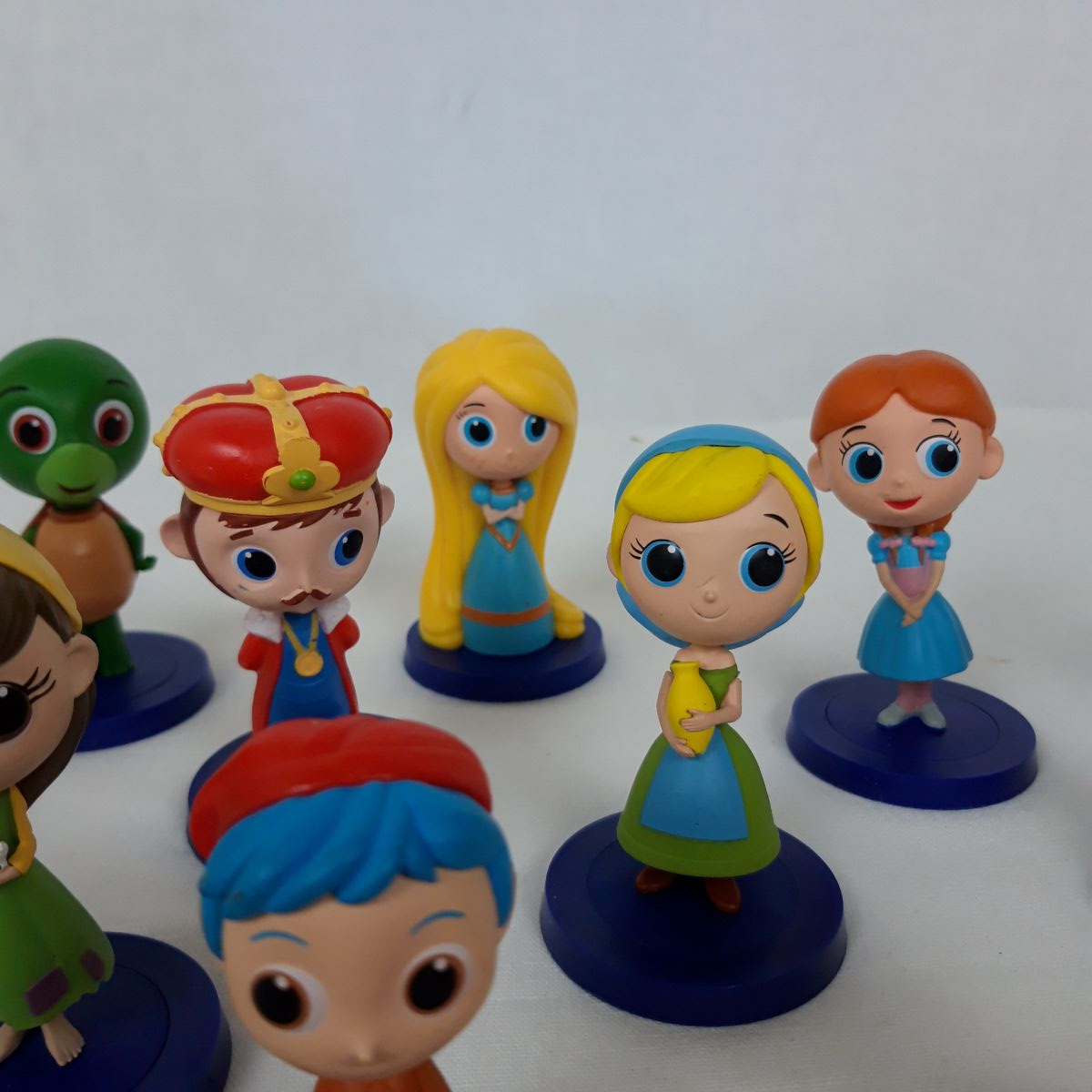 Voir photo 5 de 16 figurines Audio contes 16 figurines Audio contes Parfait état reconditionné photo 5