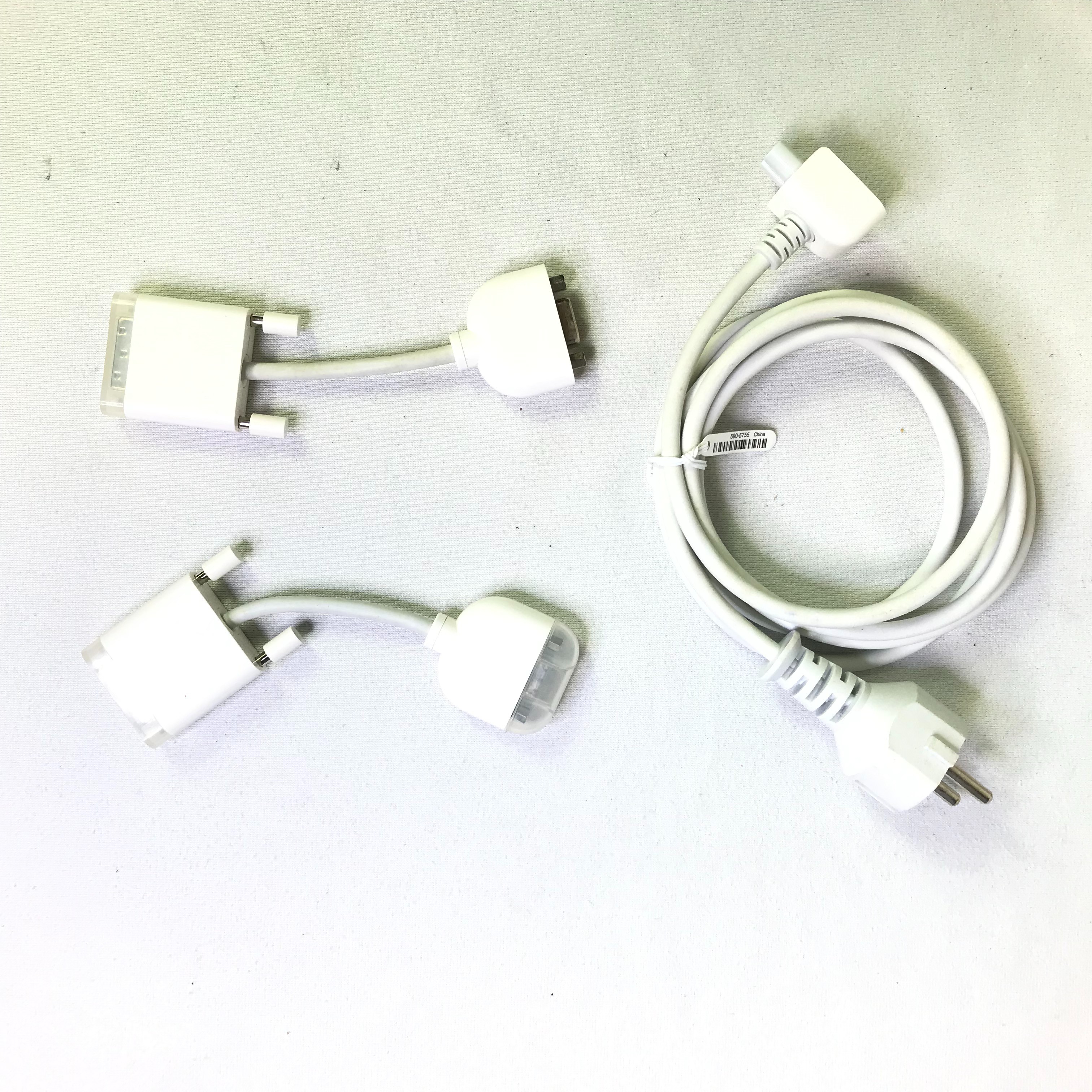 Acheter 2 Adaptateur vidéo DVI vers VGA Apple Original +Câble d'extension de Chargeur Mac Book de 1,8m Très bon état - 20,00 € 2 Adaptateur vidéo DVI vers VGA Apple Original +Câble d'extension de Chargeur Mac Book de 1,8m Très bon état reconditionné disponible sur Label Emmaüs