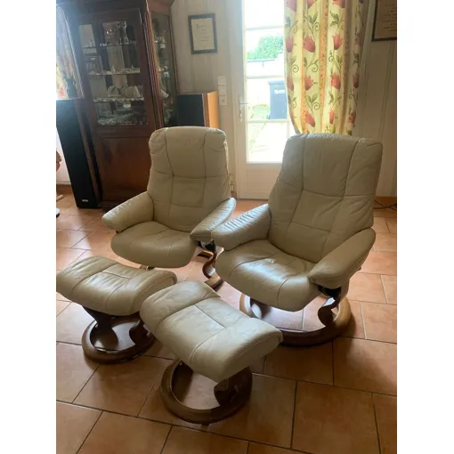 2 Fauteuils Relax En Cuir Presque Bon état reconditionné disponible sur Rakuten