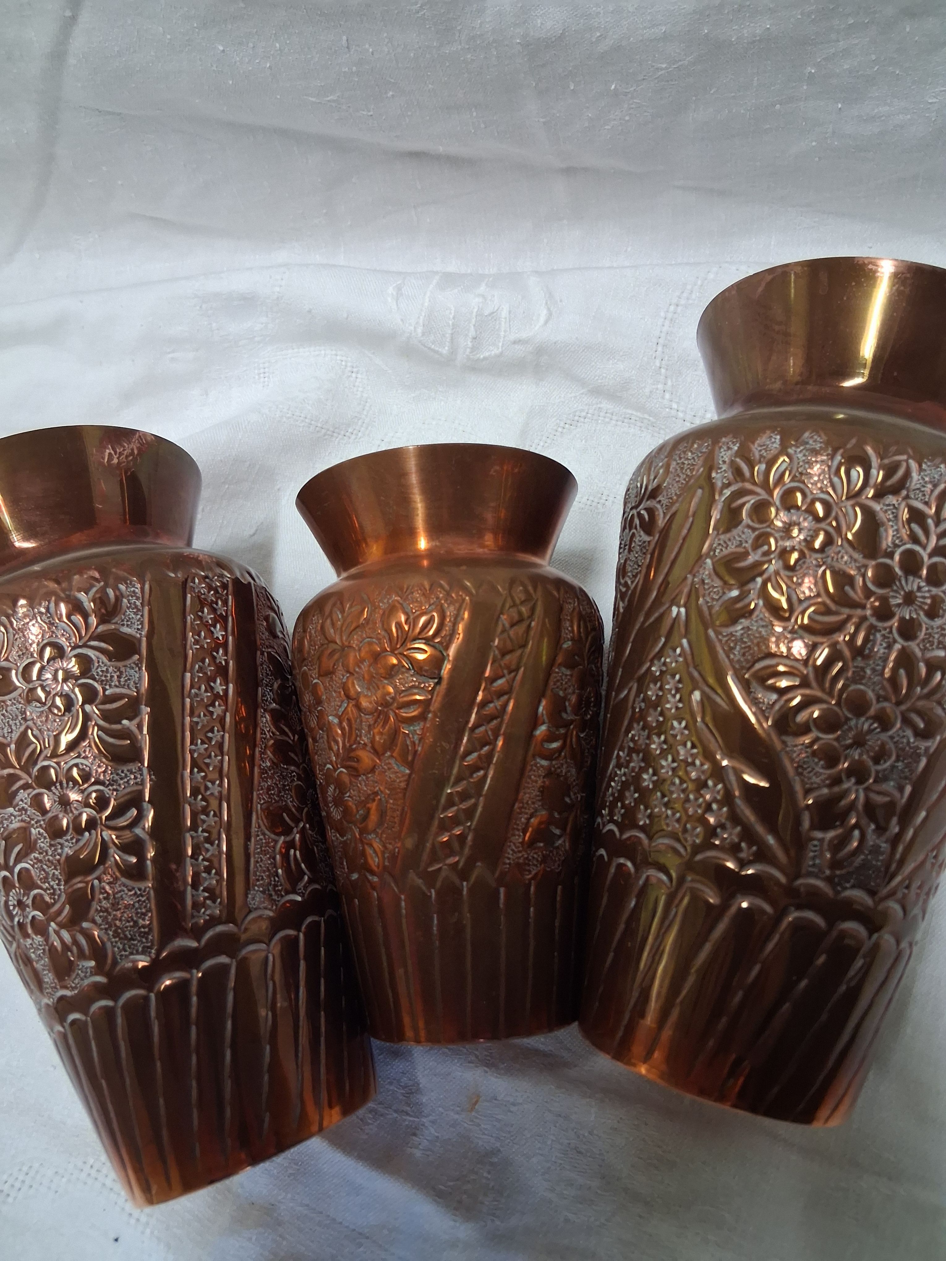 Voir photo 3 de 3 vases en cuivre 3 vases en cuivre Très bon état reconditionné photo 3