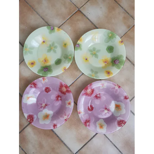 4 Assiettes Creuses. Marc Palluy. Modèle Poème Abandonné Bon état - 25,00 € 4 Assiettes Creuses. Marc Palluy. Modèle Poème Abandonné Bon état reconditionné disponible sur Rakuten