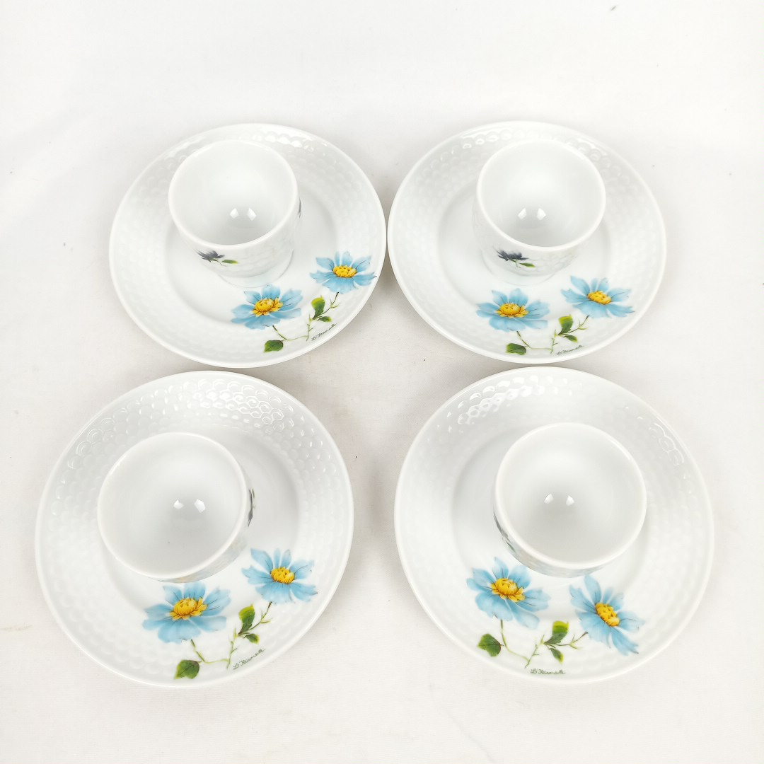 Voir photo 3 de 4 coquetiers sur socle en porcelaine L'Hirondelle Manufacture de cadeau 4 coquetiers sur socle en porcelaine L'Hirondelle Manufacture de cadeau reconditionné photo 3