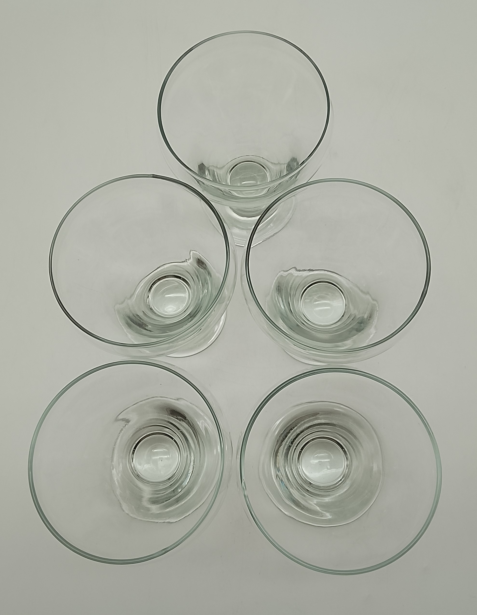 Voir photo 6 de 5 Coupes à glace en verre 350 ml 5 Coupes à glace en verre 350 ml Très bon état reconditionné photo 6