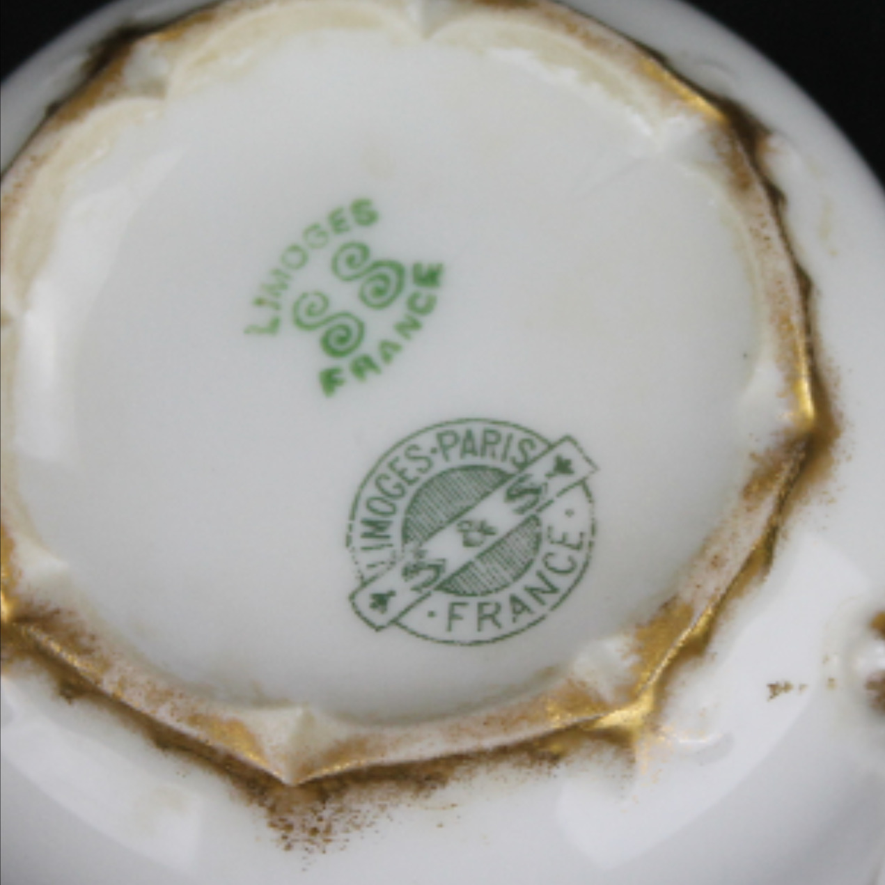 Voir photo 8 de 5 tasses anciennes Straus & Sons, porcelaine de Limoges 5 tasses anciennes Straus & Sons, porcelaine de Limoges Bon état reconditionné photo 8