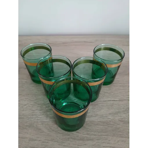 5 Verres À Liqueur Couleur Vert Avec Liseret Doré occasion reconditionné disponible sur Rakuten