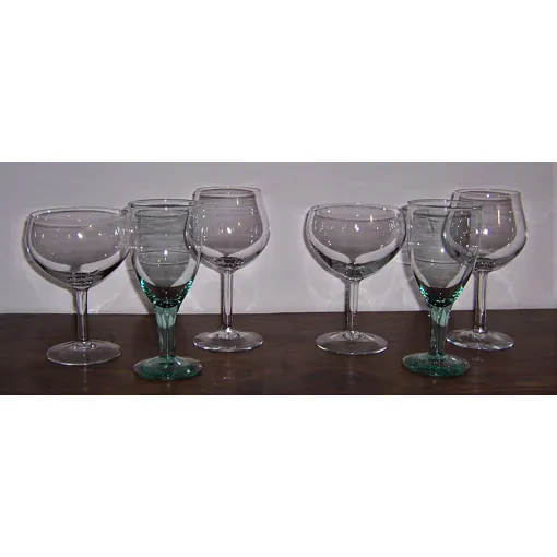 6 Grands Verres À Pieds - H. 17,5 Et 19,5 Cm - Ø 8,5, 10 Et 13 Cm occasion reconditionné disponible sur Rakuten