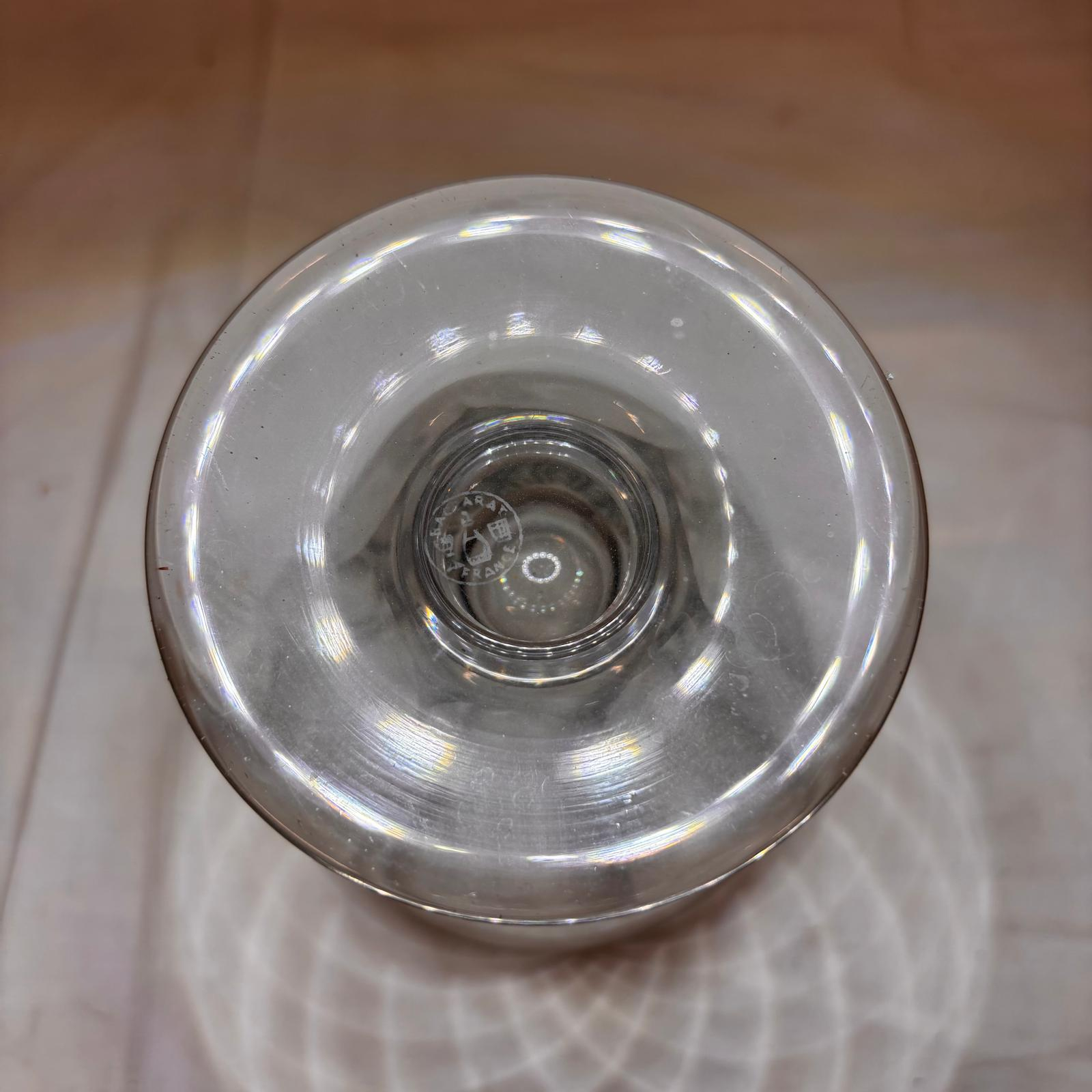 Voir photo 2 de 6 verres à eau en cristal de Baccarat - Modèle Talleyrand 6 verres à eau en cristal de Baccarat - Modèle Talleyrand Bon état reconditionné photo 2