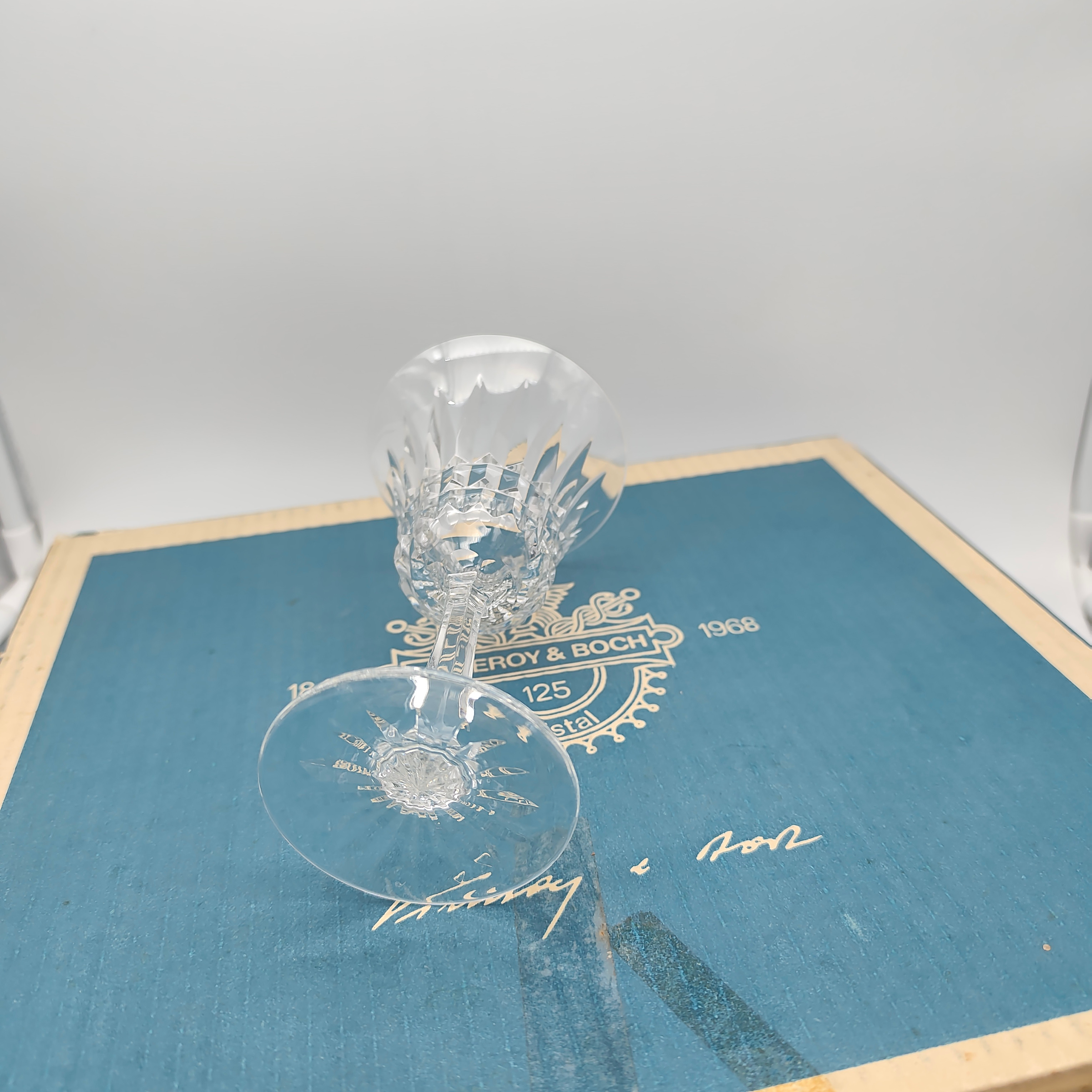 Voir photo 2 de 6 Verres à vin cristal modèle Royal 150 6 Verres à vin cristal modèle Royal 150 reconditionné photo 2