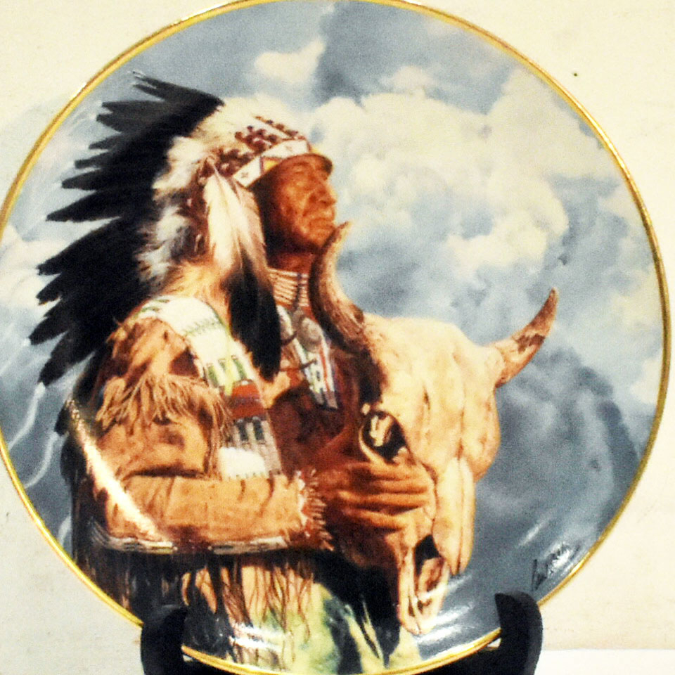 Voir photo 8 de 7 Assiettes Murales - Les Indiens Nord Américains - Porcelaine Fine Franklin Mint® 7 Assiettes Murales - Les Indiens Nord Américains - Porcelaine Fine Franklin Mint® Très bon état reconditionné photo 8