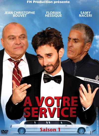 A votre service Saison 1 DVD État correct reconditionné disponible sur Fnac