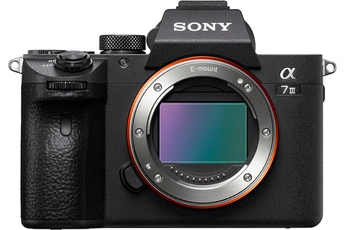 A7 III nu Bon état Sony reconditionné disponible sur Darty