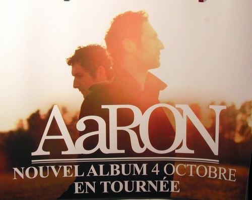 AARON - 50x70 cm - AFFICHE / POSTER État correct N/A reconditionné disponible sur Fnac