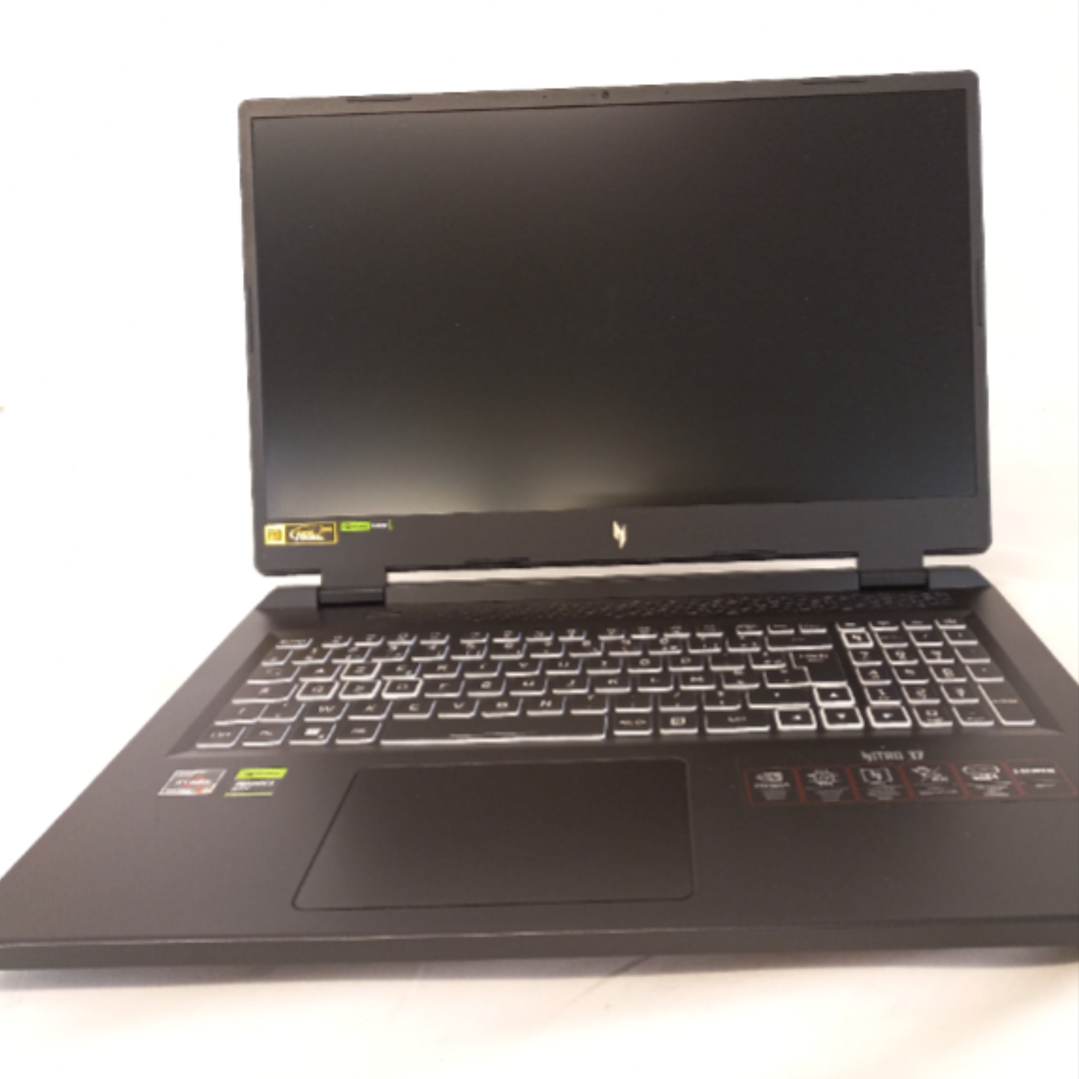 Voir photo 6 de ACER ordinateur noir nitro 17 ACER ordinateur noir nitro 17 Parfait état reconditionné photo 6