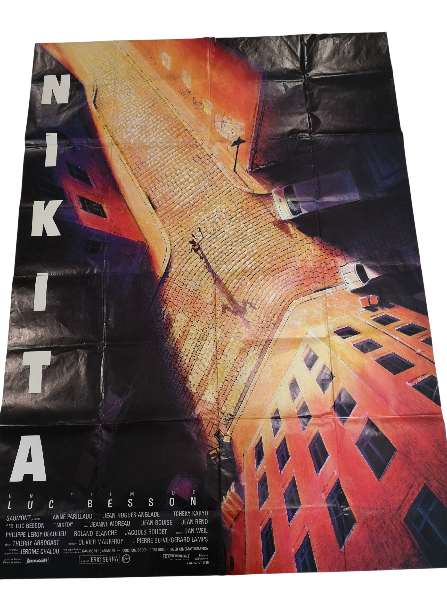 Affiche de cinéma - NIKITA - 1990 - Luc Besson - 160x120 Bon état - 28,80 € Affiche de cinéma - NIKITA - 1990 - Luc Besson - 160x120 Bon état reconditionné disponible sur Label Emmaüs