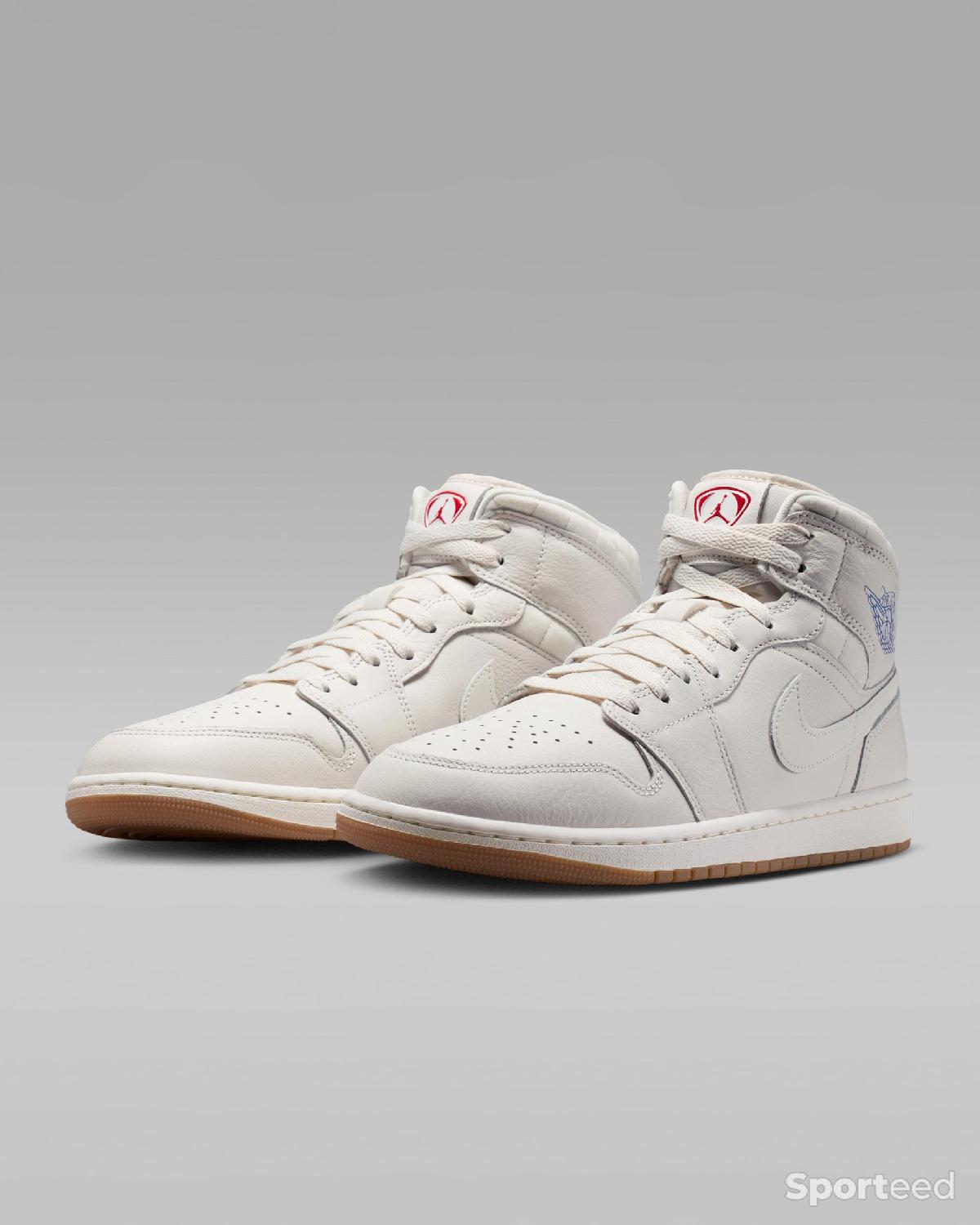Air Jordan 1 Mid SE Parfait état reconditionné disponible sur Sporteed