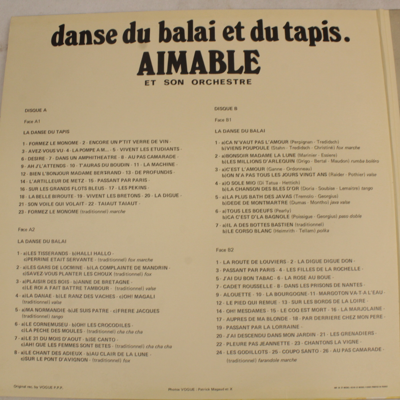 Voir photo 4 de Album de deux vinyle d'Aimable et son orchestre - La danse du balai et du tapis. Album de deux vinyle d'Aimable et son orchestre - La danse du balai et du tapis. reconditionné photo 4