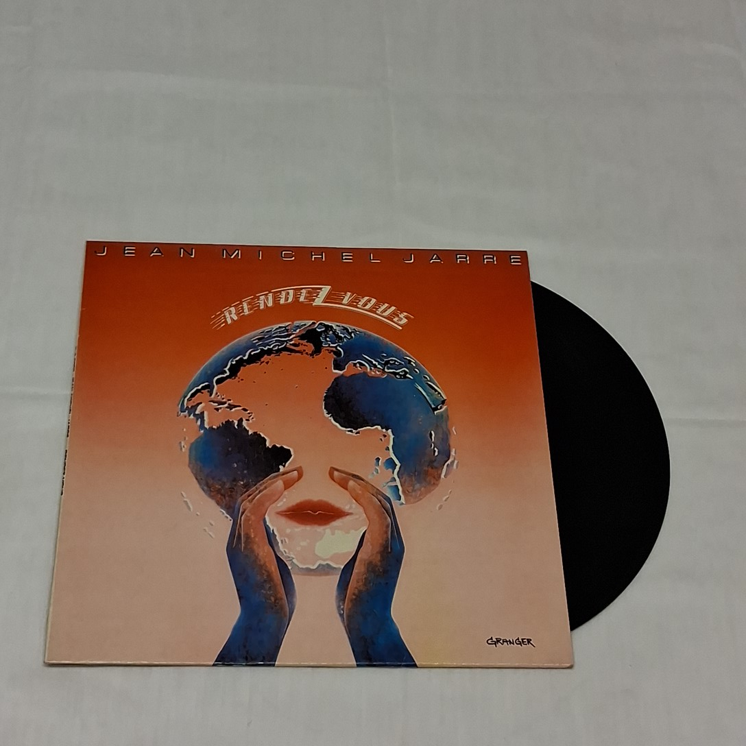 Voir photo 2 de Album Jean Michel Jarre" rendez-vous" en vinyle 33t Album Jean Michel Jarre" rendez-vous" en vinyle 33t État correct reconditionné photo 2