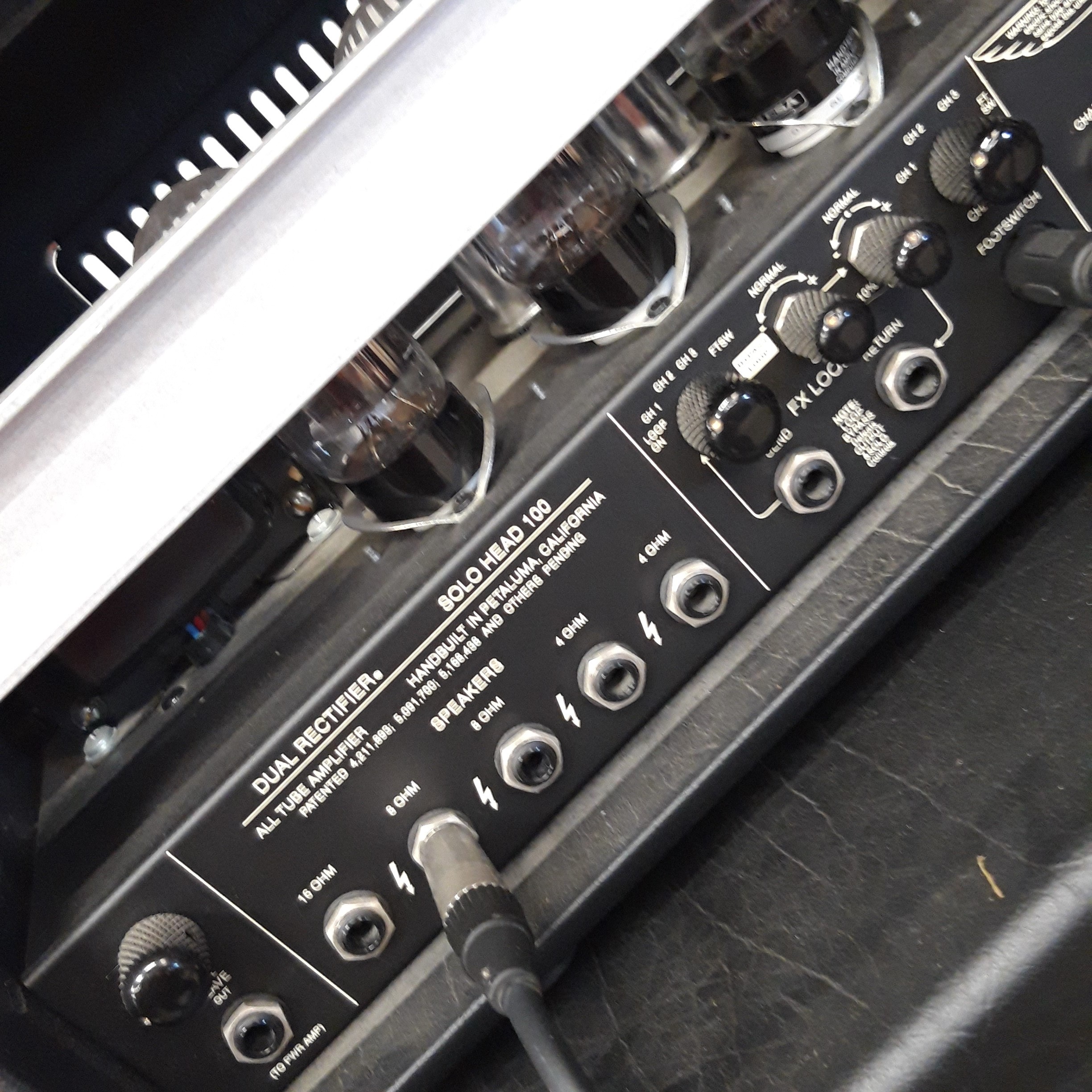 Voir photo 10 de Ampli Mesa Boogie Dual Rectifier 100W complet Ampli Mesa Boogie Dual Rectifier 100W complet Très bon état reconditionné photo 10