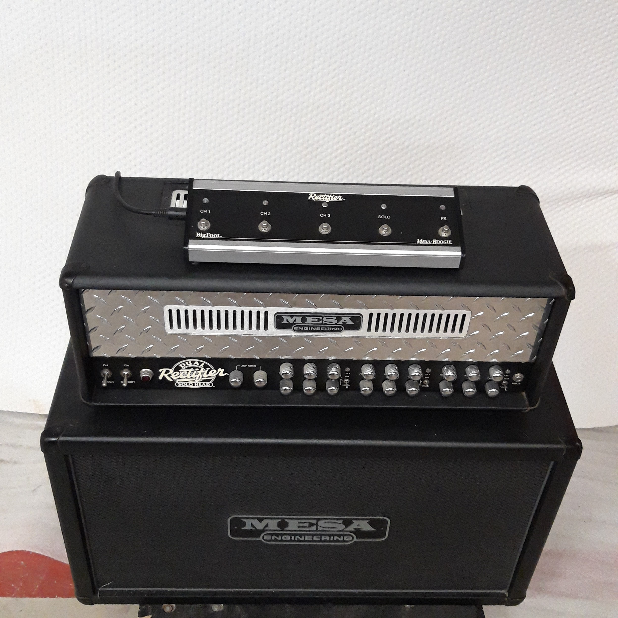 Voir photo 4 de Ampli Mesa Boogie Dual Rectifier 100W complet Ampli Mesa Boogie Dual Rectifier 100W complet Très bon état reconditionné photo 4
