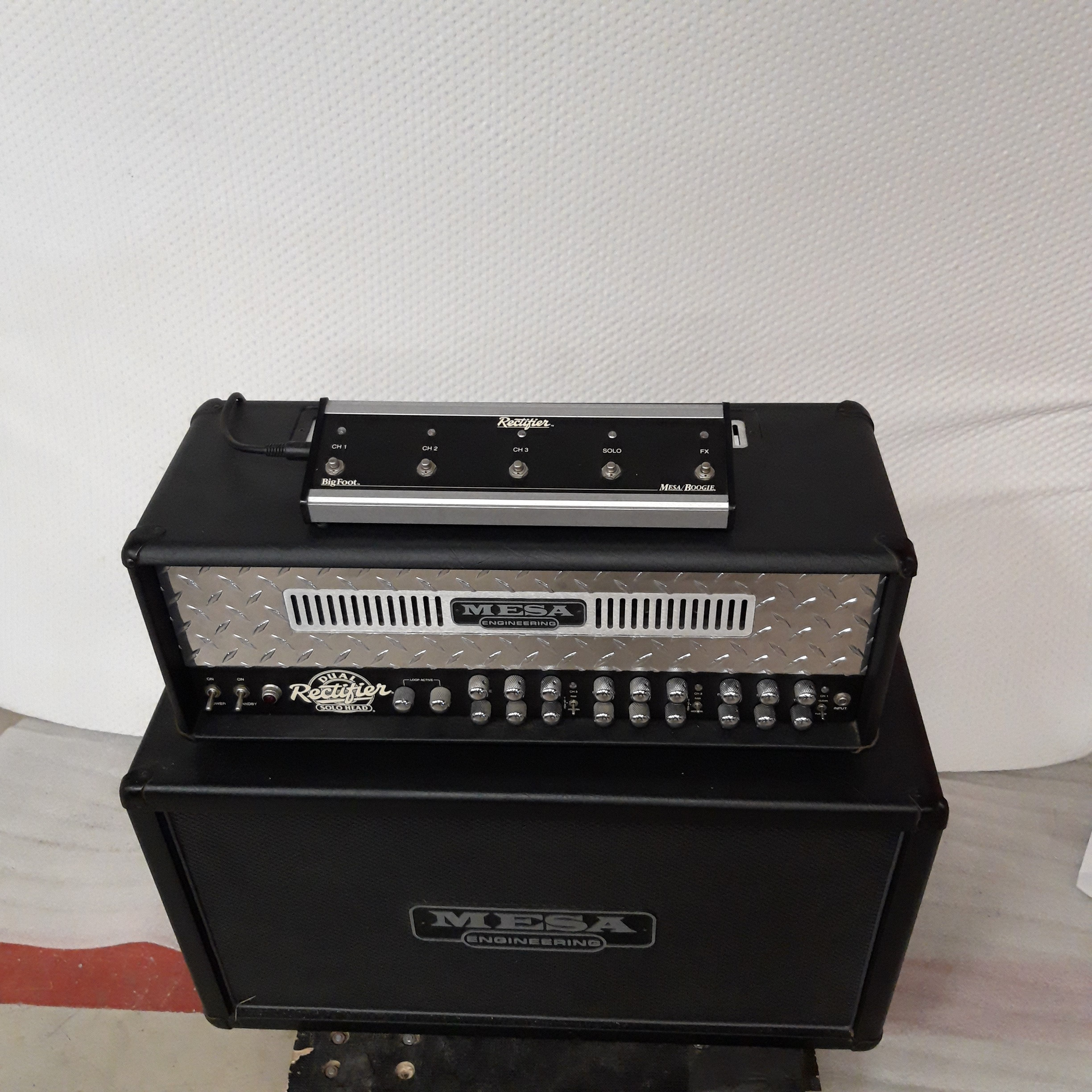 Voir photo 7 de Ampli Mesa Boogie Dual Rectifier 100W complet Ampli Mesa Boogie Dual Rectifier 100W complet Très bon état reconditionné photo 7