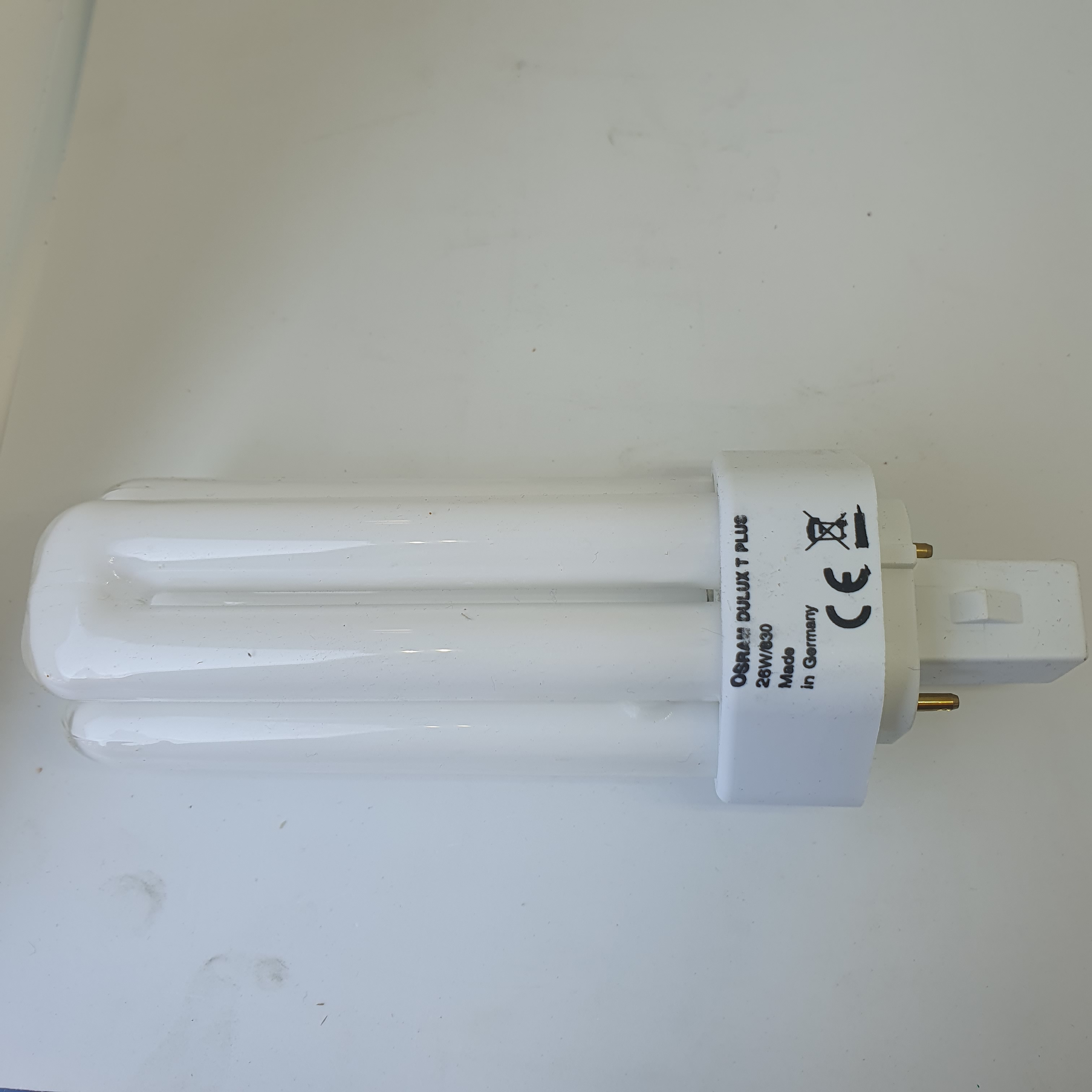 Voir photo 3 de Ampoule fluocompact OSRAM DULUX T PLUS 26W/840/2P - lot de 10 pièces Ampoule fluocompact OSRAM DULUX T PLUS 26W/840/2P - lot de 10 pièces Parfait état reconditionné photo 3