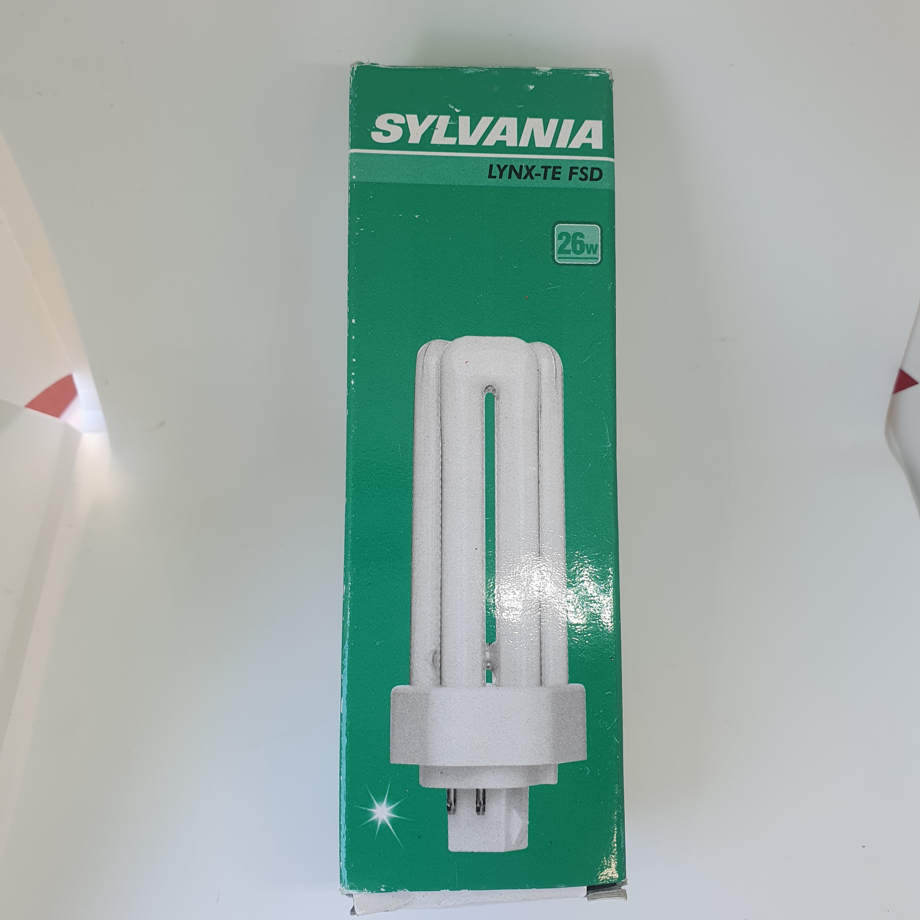 Voir photo 2 de Ampoule fluocompacte Lynx-TE FSD 26w - Lot de 11 pièces Ampoule fluocompacte Lynx-TE FSD 26w - Lot de 11 pièces Parfait état reconditionné photo 2