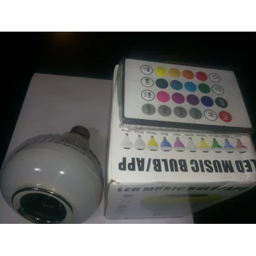 Ampoule Led Intelligente Bluetooth Rgb - Ampoule Haut-Parleur Blanche Changeante Couleur Variable ¿ Lampe Led Télécommandé Avec Enceinte Bt - Smart Lampe Led Enceinte Connectée-Led Smart Lamp Speaker Bon état reconditionné disponible sur Rakuten