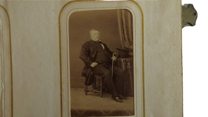 Voir photo 19 de Ancien album photo comportant 87 photographies anciennes Ancien album photo comportant 87 photographies anciennes État correct reconditionné photo 19
