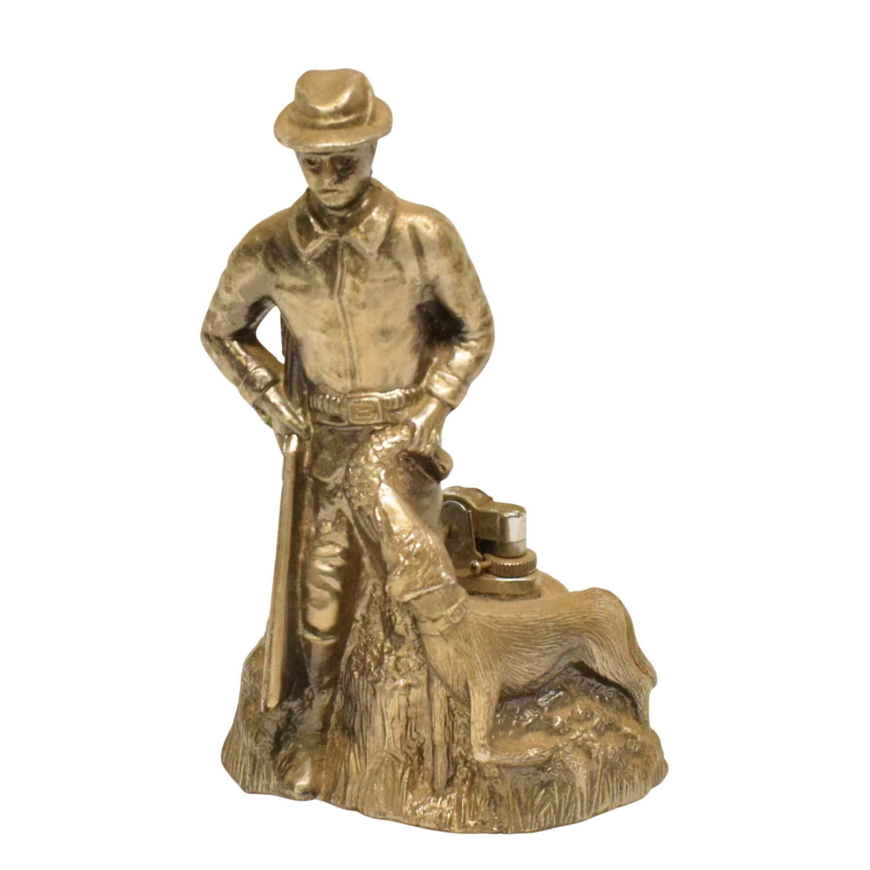 Acheter Ancien briquet de table en métal chasseur et son chien Bon état - 10,00 € Ancien briquet de table en métal chasseur et son chien Bon état reconditionné disponible sur Label Emmaüs
