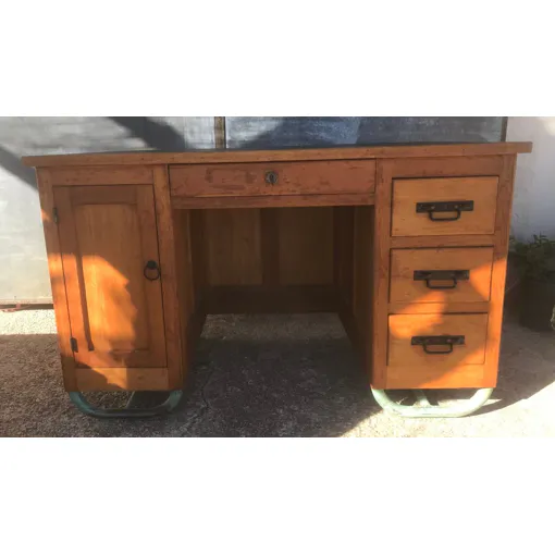 Ancien Bureau D'enseignant Restauré Bon état - 300,00 € Ancien Bureau D'enseignant Restauré Bon état reconditionné disponible sur Rakuten