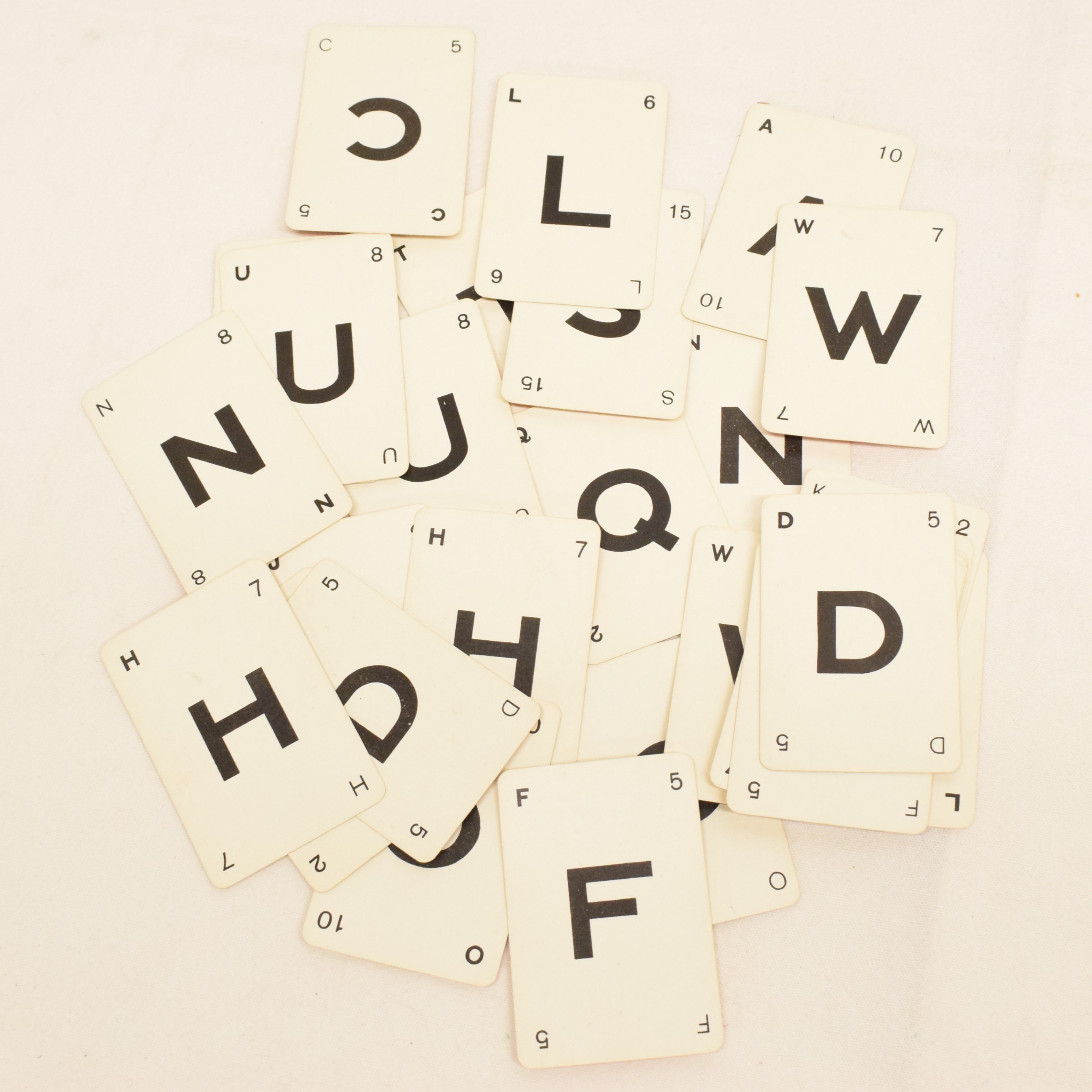 Voir photo 4 de Ancien jeu de cartes style mots croisés le KAN-U-GO Ancien jeu de cartes style mots croisés le KAN-U-GO État correct reconditionné photo 4