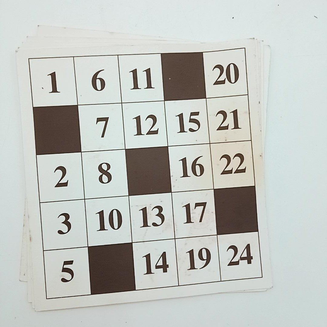 Voir photo 6 de Ancien loto pour enfant - les éditions d'Ivoire Ancien loto pour enfant - les éditions d'Ivoire Très bon état reconditionné photo 6