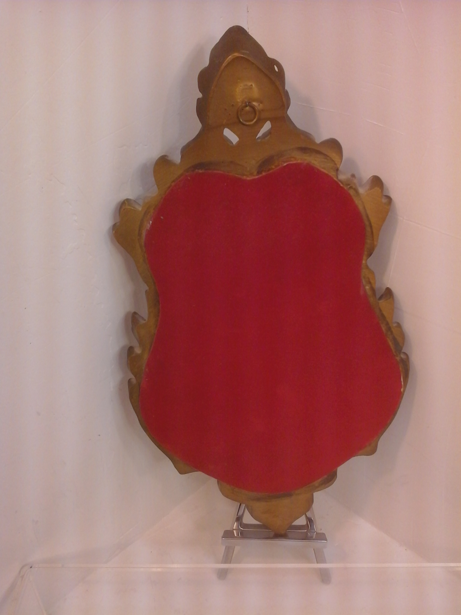 Voir photo 7 de Ancien miroir mural couleur dorée,cadre sculpté Ancien miroir mural couleur dorée,cadre sculpté Très bon état reconditionné photo 7
