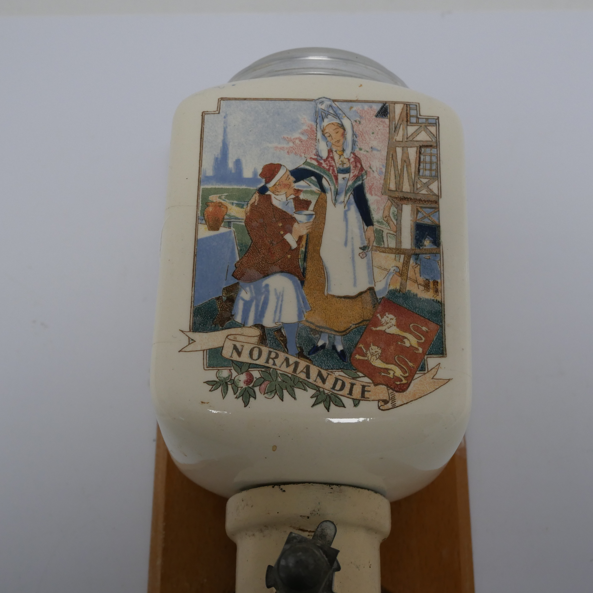 Voir photo 4 de Ancien moulin à café mural Peugeot Frères Ancien moulin à café mural Peugeot Frères Bon état reconditionné photo 4