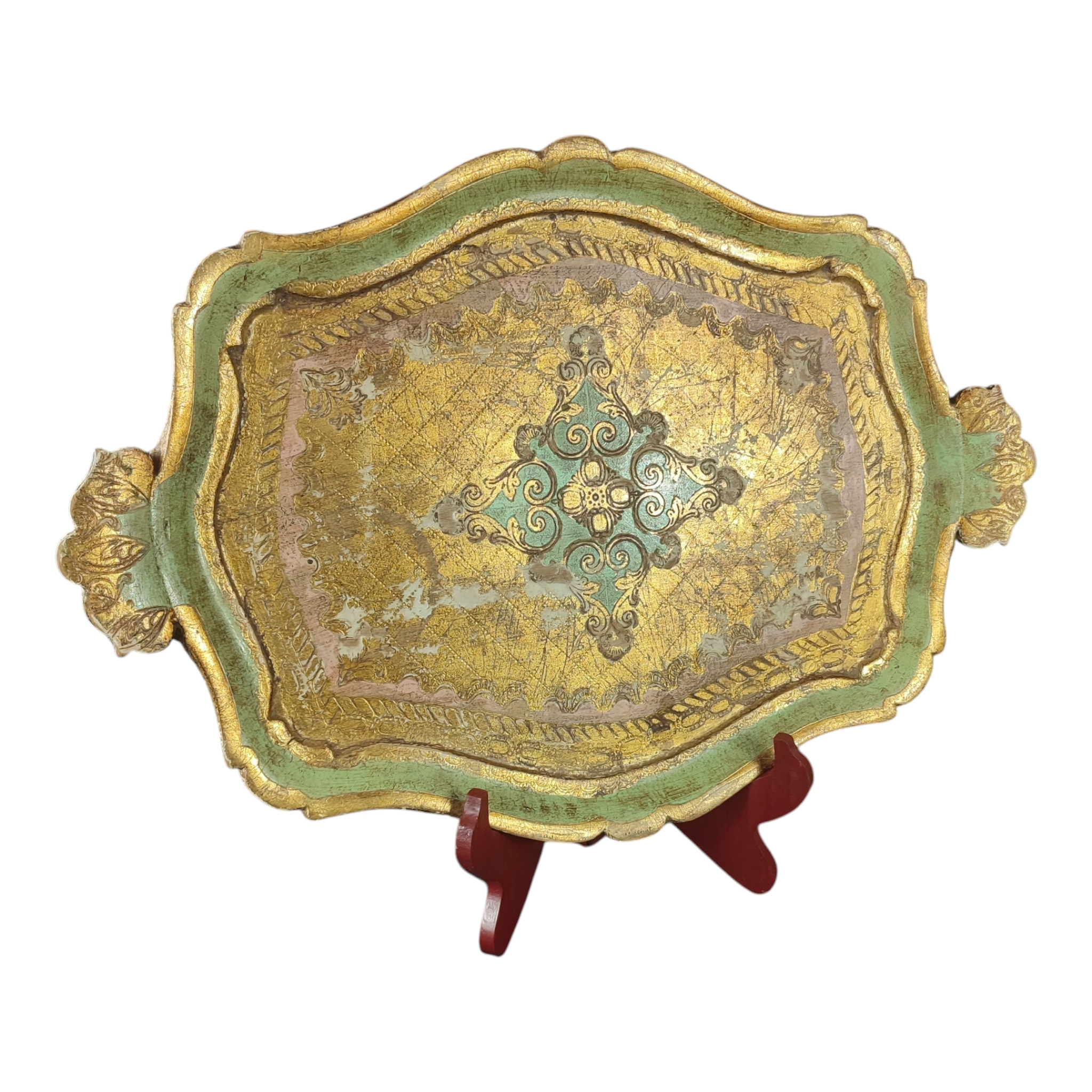 Ancien plateau florentin en bois - Turquoise et feuille d'or - Motif arabesque État correct - 15,00 € Ancien plateau florentin en bois - Turquoise et feuille d'or - Motif arabesque État correct reconditionné disponible sur Label Emmaüs