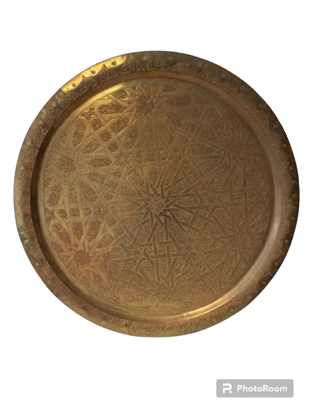 Ancien Plateaux De service Marocain Oriental En Laiton / A Décor Très bon état - 30,00 € Ancien Plateaux De service Marocain Oriental En Laiton / A Décor Très bon état reconditionné disponible sur Label Emmaüs