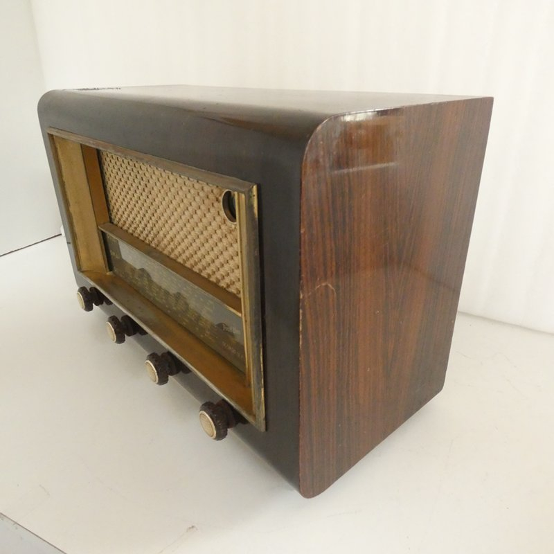 Voir photo 2 de Ancien poste de radio de la marque POINT BLEU pour collectionneur Ancien poste de radio de la marque POINT BLEU pour collectionneur Bon état reconditionné photo 2