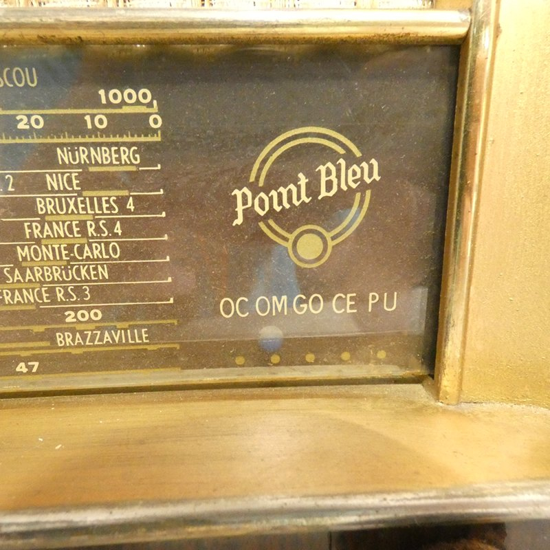 Voir photo 5 de Ancien poste de radio de la marque POINT BLEU pour collectionneur Ancien poste de radio de la marque POINT BLEU pour collectionneur Bon état reconditionné photo 5