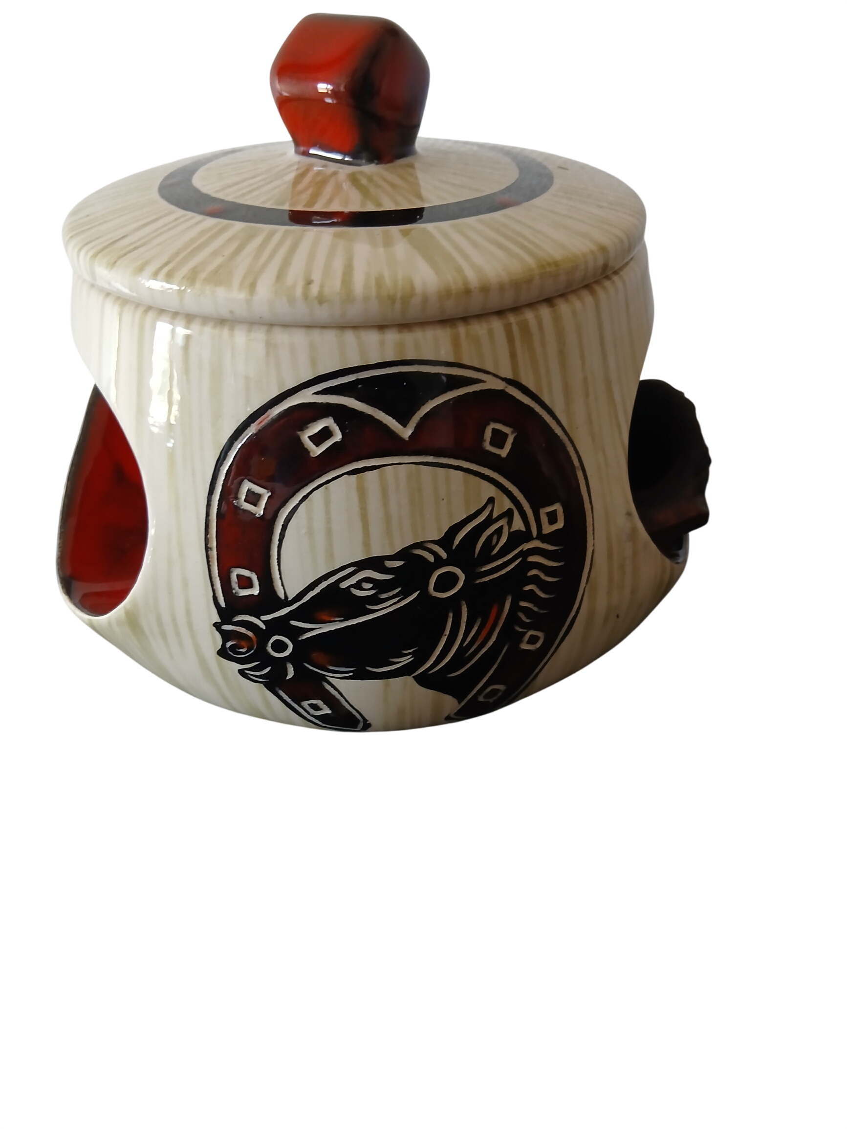 Ancien pot à tabac en céramique pour fumeurs de pipe. - 15,00 € Ancien pot à tabac en céramique pour fumeurs de pipe. reconditionné disponible sur Label Emmaüs