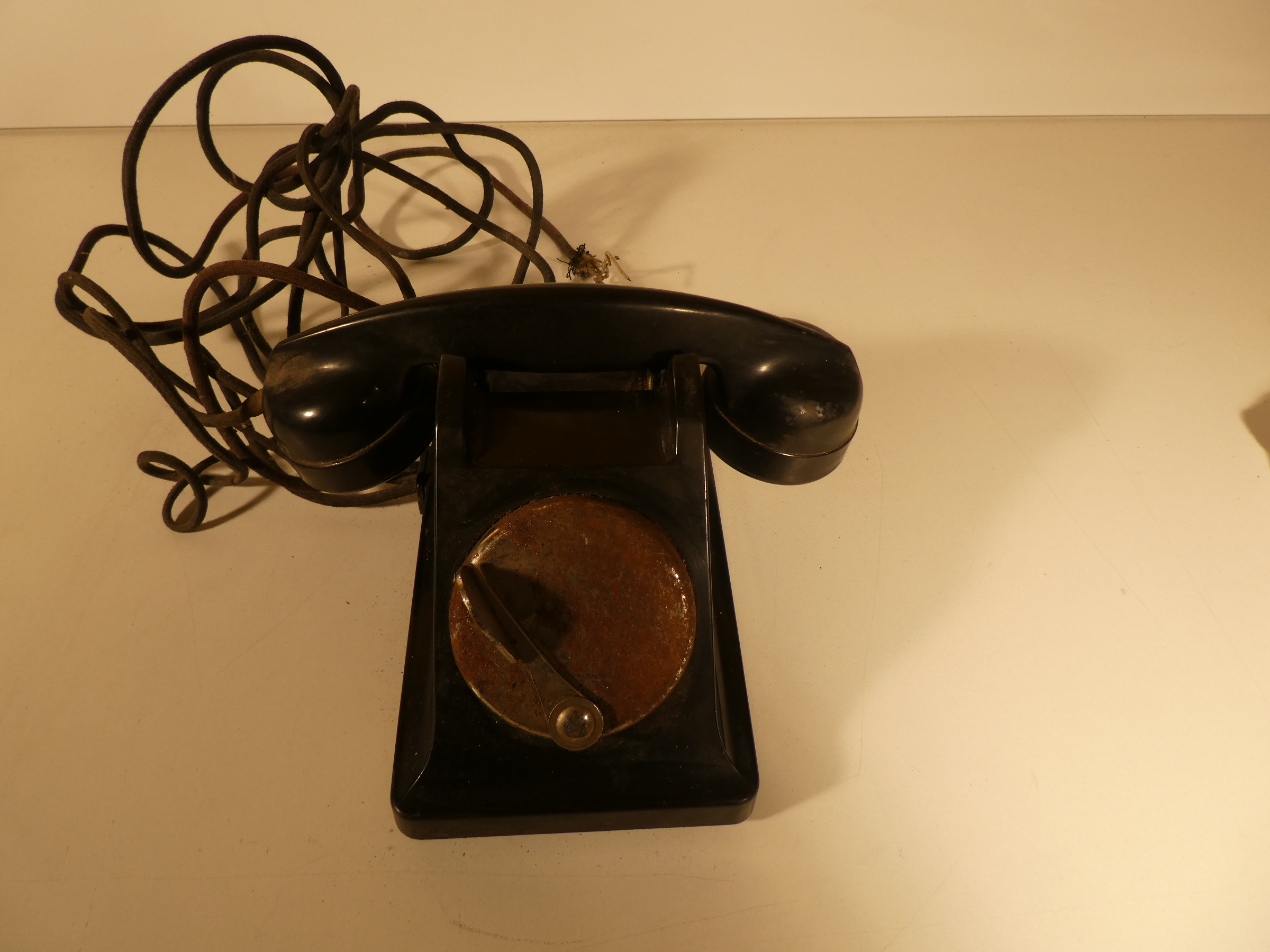 Ancien téléphone des PTT État correct - alternatives disponibles sur Dero Ancien téléphone des PTT État correct reconditionné (offre indisponible)