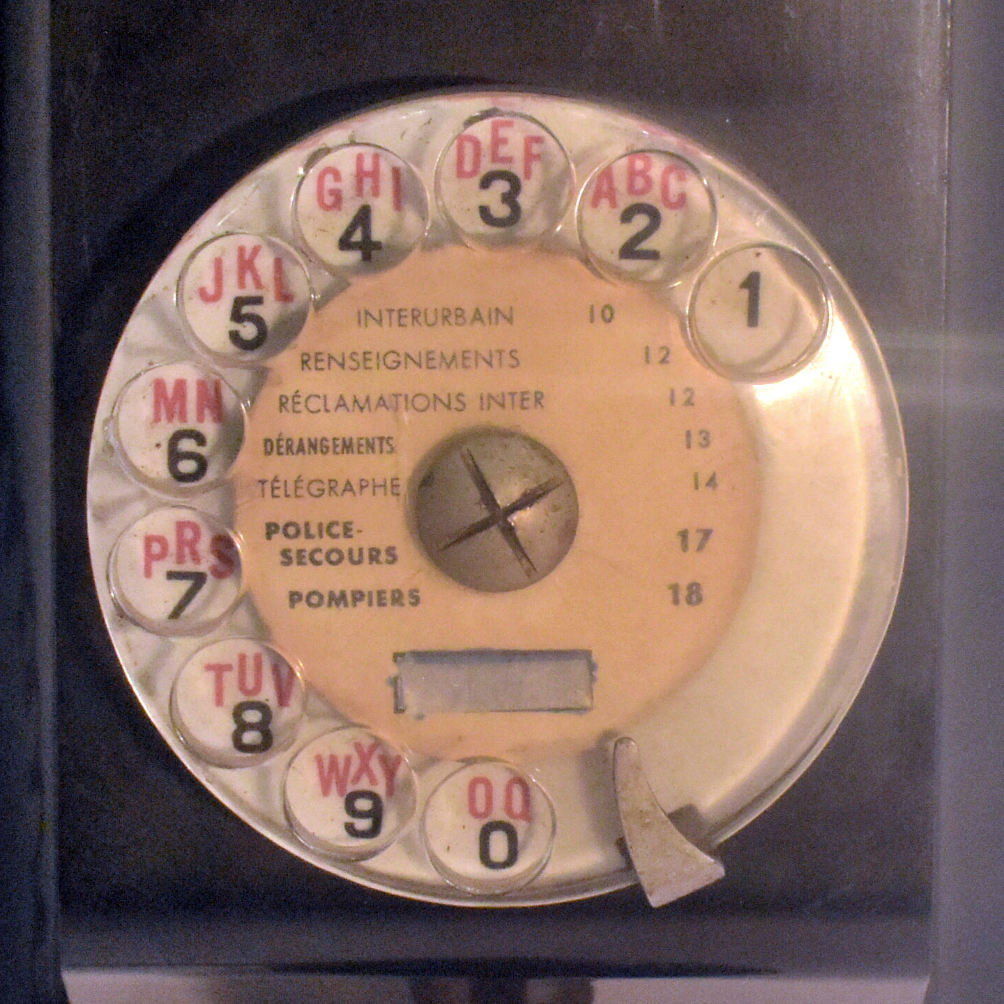 Voir photo 19 de Ancien Téléphone Mural BCI Incomplet - Postes & Télégraphes - Bakélite Ancien Téléphone Mural BCI Incomplet - Postes & Télégraphes - Bakélite Bon état reconditionné photo 19