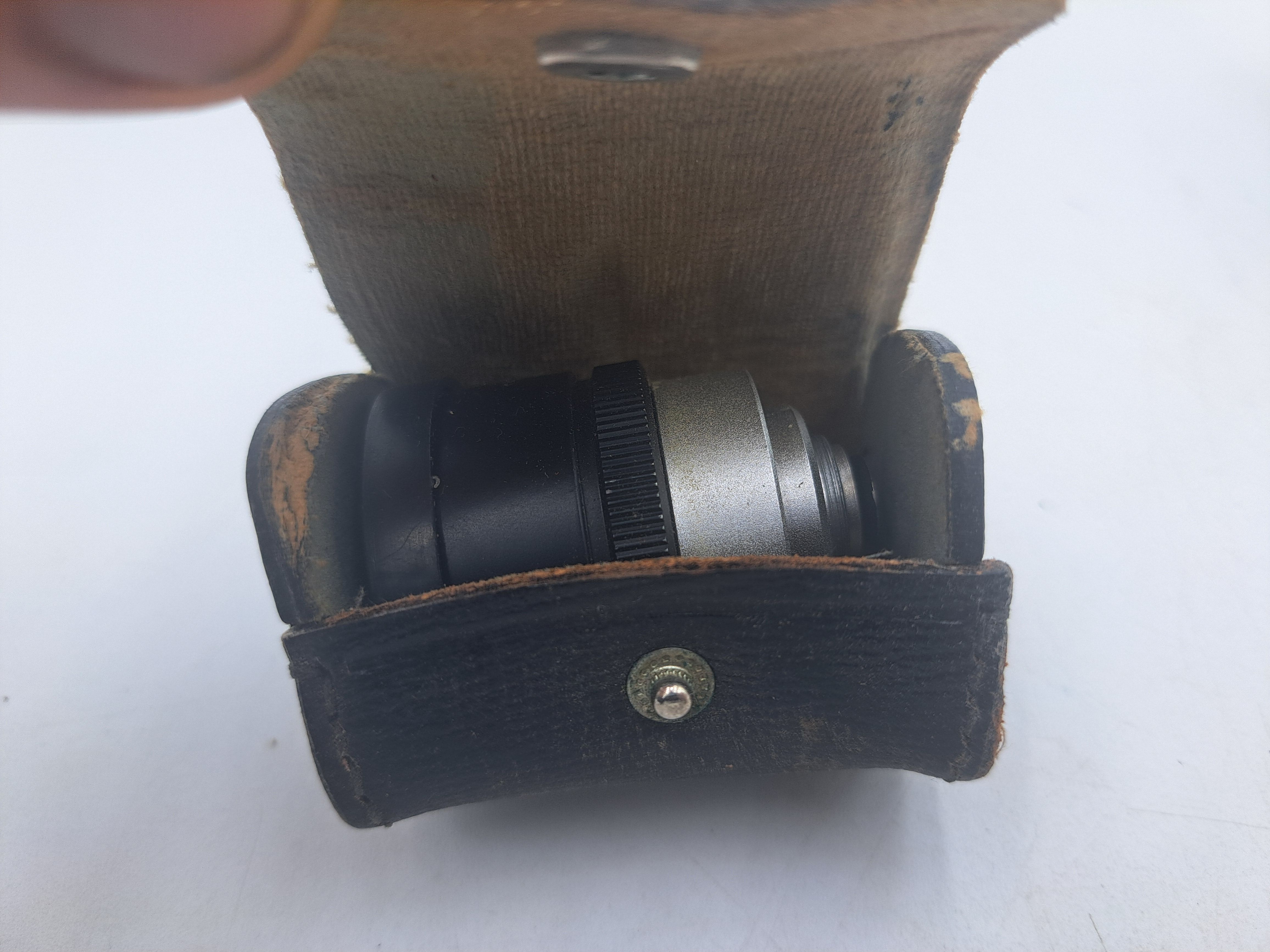 Voir photo 4 de Ancienne camera nikkorex-8 avec objectif Ancienne camera nikkorex-8 avec objectif État correct reconditionné photo 4