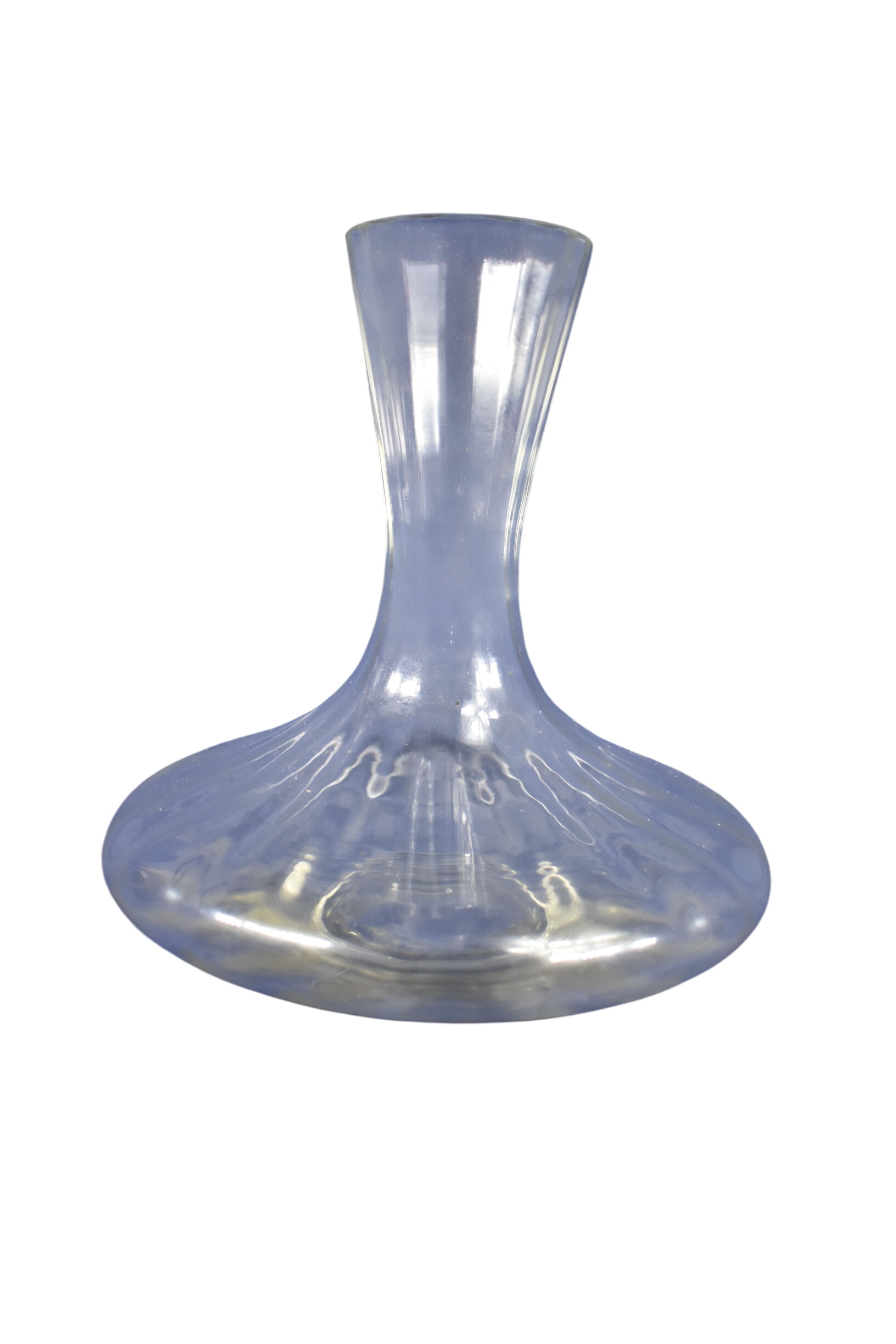 Acheter Ancienne carafe à décanter en verre à côtes, hauteur 22 et diamètre 20 cm. Bon état - 11,00 € Ancienne carafe à décanter en verre à côtes, hauteur 22 et diamètre 20 cm. Bon état reconditionné disponible sur Label Emmaüs