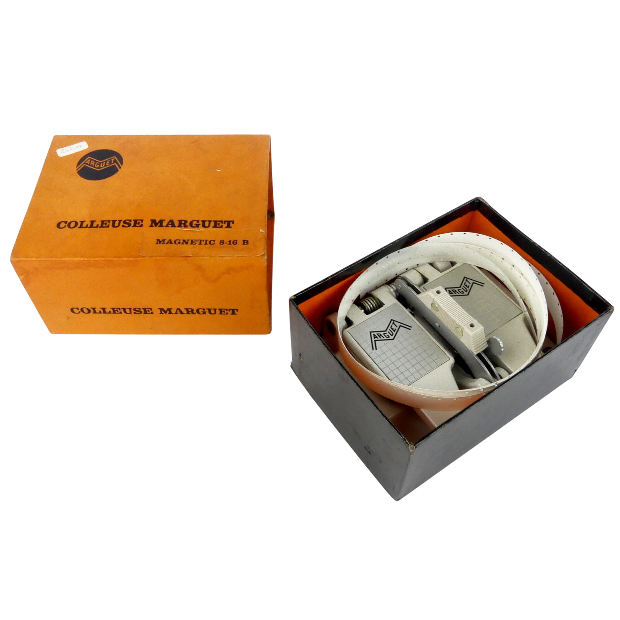 Ancienne colleuse Marguet pour film 8/16 mm Bon état - 10,00 € Ancienne colleuse Marguet pour film 8/16 mm Bon état reconditionné disponible sur Label Emmaüs