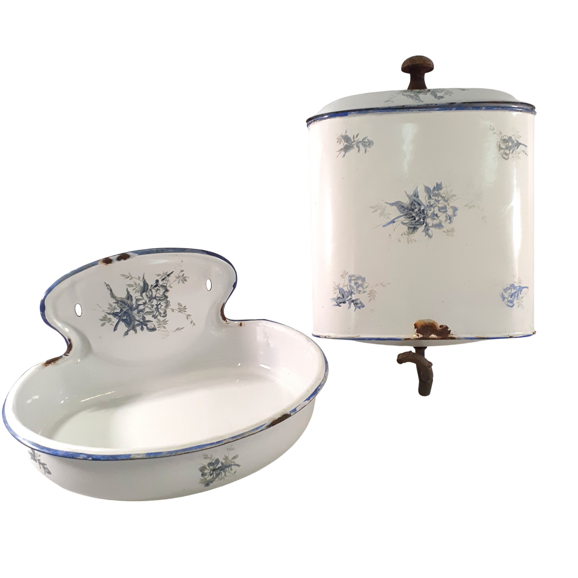 Ancienne fontaine murale émaillée avec son lavabo - Années 30 - 29,00 € Ancienne fontaine murale émaillée avec son lavabo - Années 30 reconditionné disponible sur Label Emmaüs