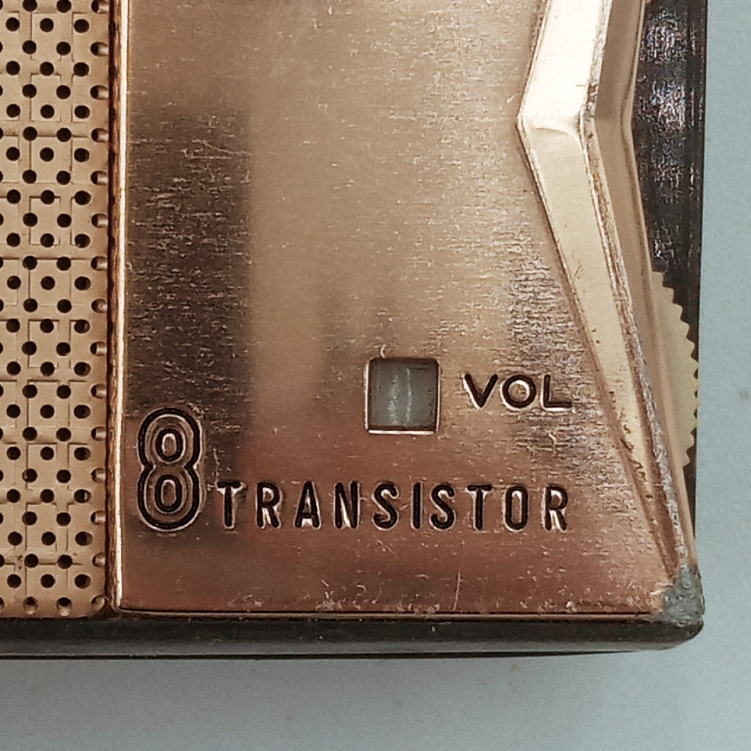 Voir photo 9 de Ancienne radio 8 transistor - kosmophon Ancienne radio 8 transistor - kosmophon Très bon état reconditionné photo 9
