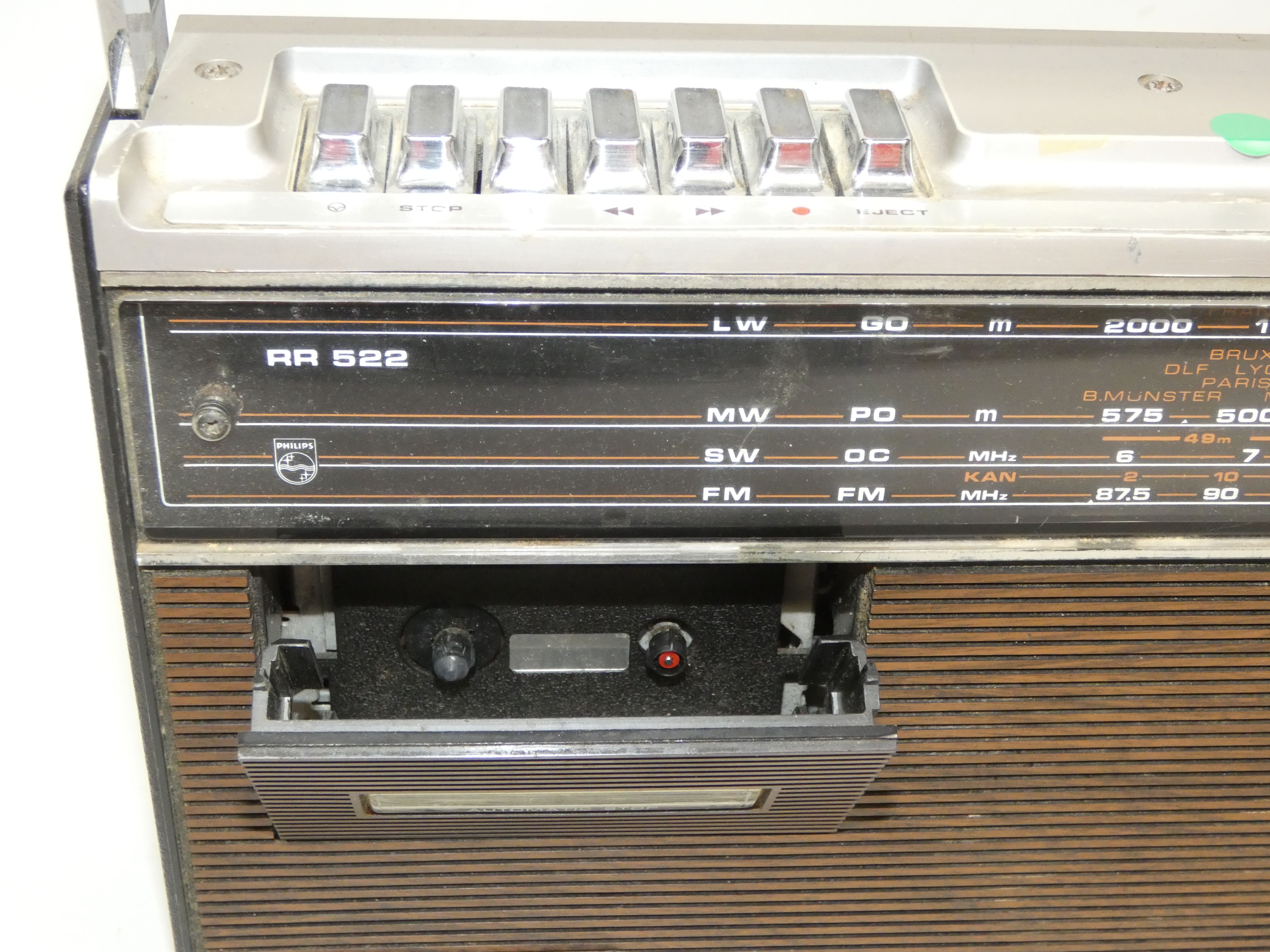 Voir photo 2 de Ancienne radio cassette PHILIPS RR 522 Ancienne radio cassette PHILIPS RR 522 Bon état reconditionné photo 2