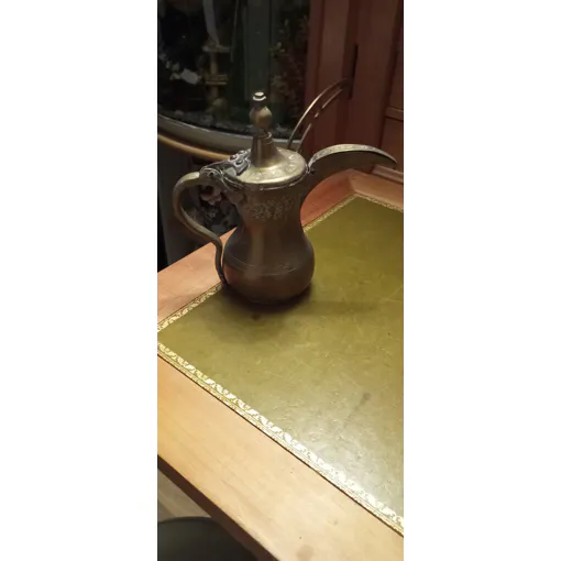 Ancienne Théière Dallah Moyen Orientale 19e Siècle Bon état reconditionné disponible sur Rakuten